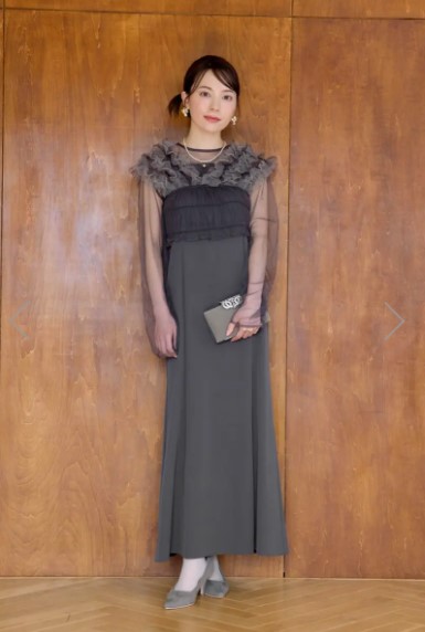 Liliarge公式サイト 【et.UNiVER】のブラウンのMany wayチュールドレス①